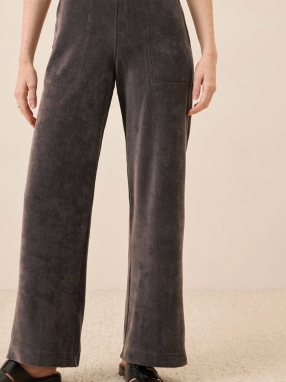 Wide-Leg Velour Track Pants in Charcoal Gray